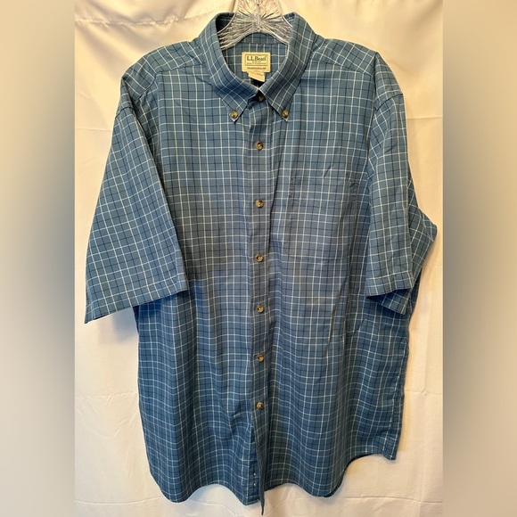 L.L. Bean Men's Size XL Short Sleeve THIS IS SOLD UNABLE TO DELETE - Picture 1 of 8